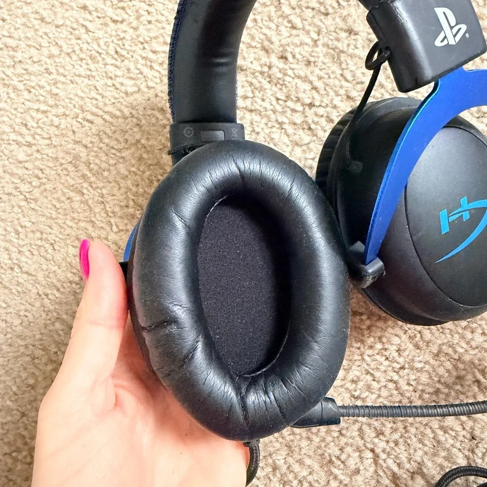 Hype PlayStation Headset - Black and Blue